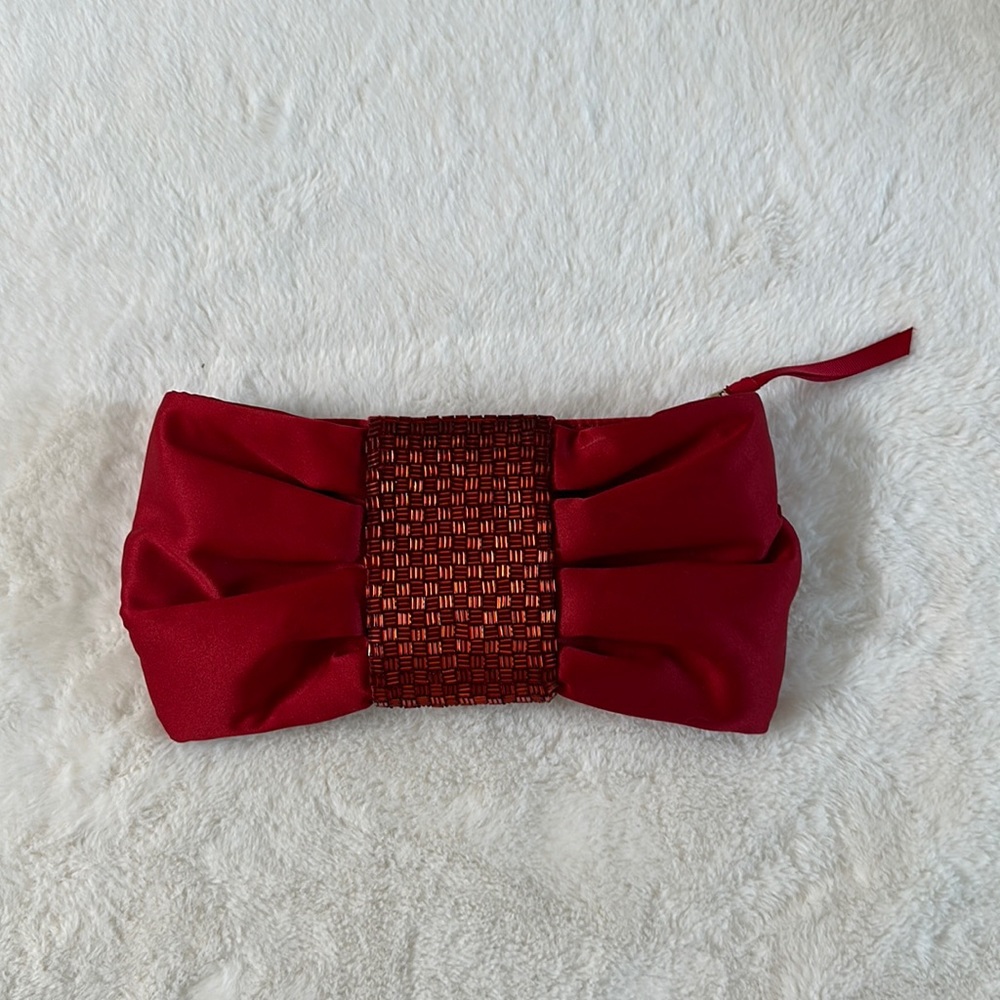 Banana Republic red evening clutch